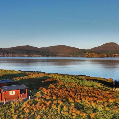 Harlosh Log Cabins Данвеган Экстерьер фото