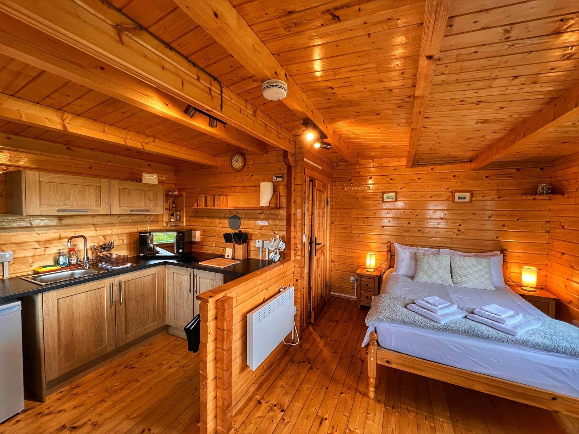 Harlosh Log Cabins Данвеган Номер фото